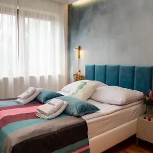 Maya's Flats & 102 - Premium Przy Parku Regana 3 Blisko Plazy Gdańsk